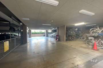 敷地内駐車場（屋外機械式）・駐輪場