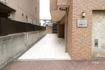 エントランスアプローチ