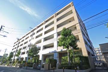 アルス武蔵小杉の外観(南東側から)