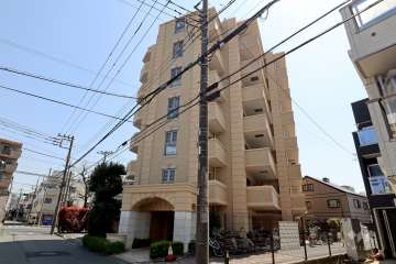 グランシティ平間レフルーヴの外観（北西側から）