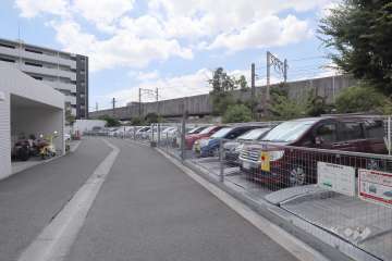 敷地内駐車場（屋外機械式）