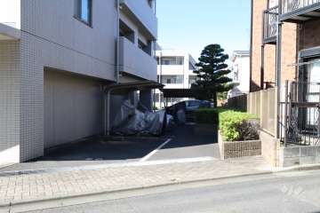 バイク置き場