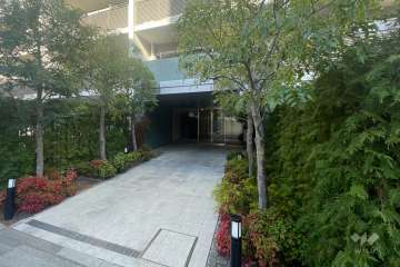 エントランスアプローチ