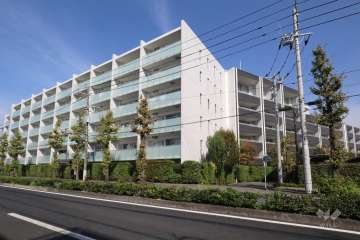 クレッセント新川崎エグゼ