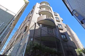 グリフィン武蔵中原スクエアコートの外観（南西側から）