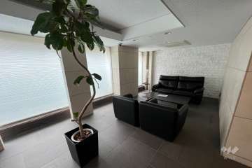 エントランスホール