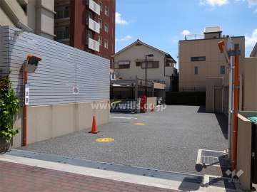 敷地内駐車場（機械式と平面式とがあります。）