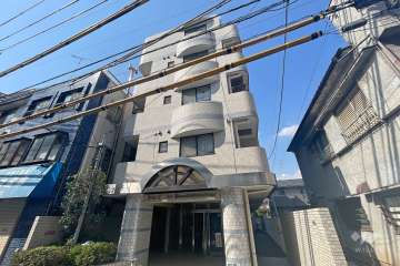 ライオンズマンション武蔵新城駅前