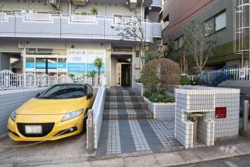 エントランスアプローチ
