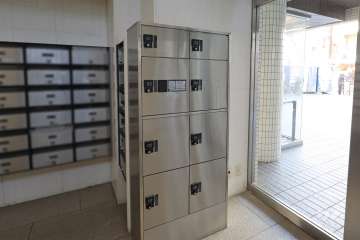 宅配ボックス