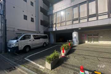 敷地内駐車場（屋外平面式）