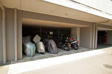 バイク置場