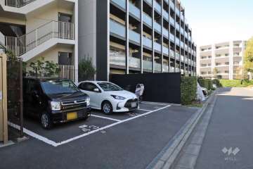 敷地内駐車場（屋外平面式）