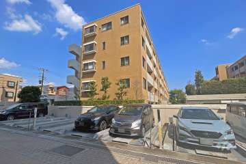 アトラスアリーナ武蔵新城ホーフハウスの外観（南西側から）