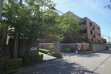グランステイツ甲子園２番町の外観（北側から）