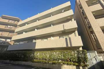 新川崎ダイカンプラザシティの外観（南東側から）