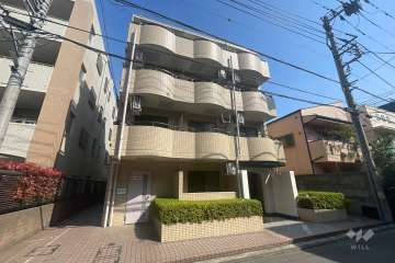 ハイタウン新丸子２の外観（南西側から）