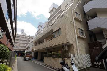 武蔵小杉マンションの外観（北西側から）