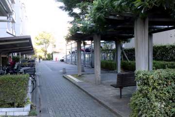 敷地内駐車場（屋外平面式・屋外機械式）