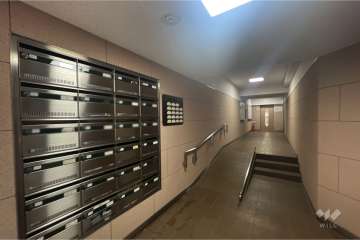 エントランスホール