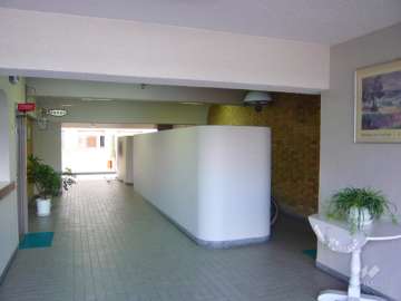 エントランスホール