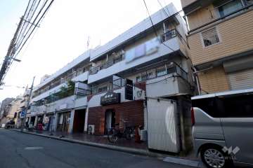 パールハイム新城の外観(北東側から)