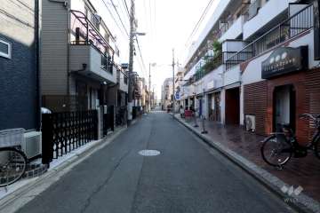 敷地東側の前面道路　