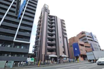 エクレール武蔵小杉の外観(北西側から)