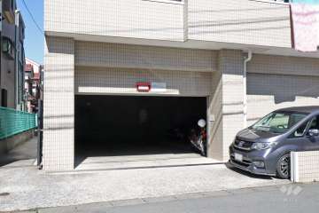 敷地内駐車場（屋外平面式）