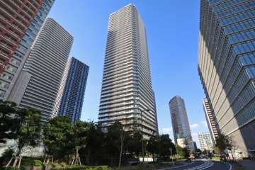 リエトコート武蔵小杉イーストタワーの外観(南東側)