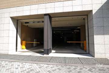 駐車場出入口