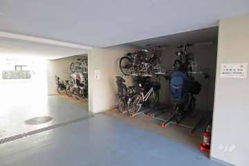 駐輪場