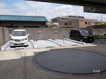 敷地内駐車場（機械式）