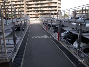 機械式の敷地内駐車場