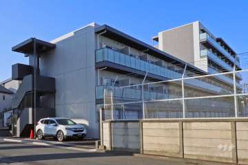 クレヴィスタ武蔵中原の外観（南側から）