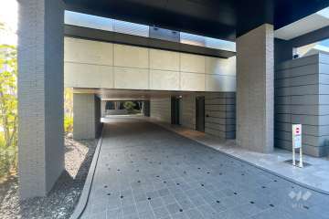 車寄せスペース