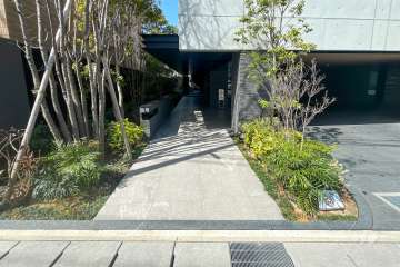 エントランスアプローチ