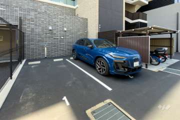 敷地内駐車場（屋外平面式）