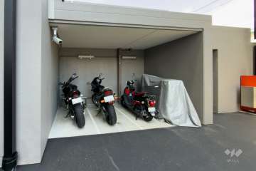 バイク置場