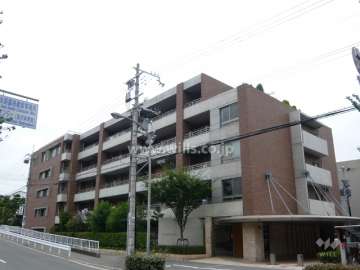 サンロワール芦屋の外観（北東側から）