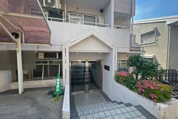 エントランスアプローチ