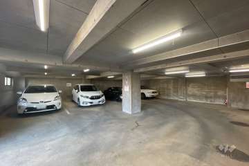 敷地内駐車場（屋内平面式）