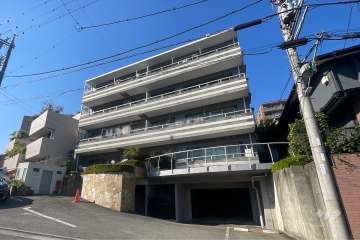 セザールたまプラーザの外観（南東側から）