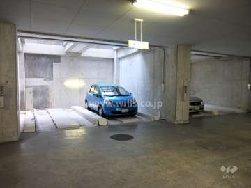 敷地内駐車場（屋内機械式）