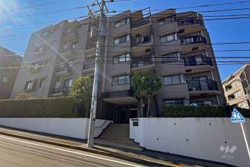 鷺沼小台パークホームズの外観（東側から）