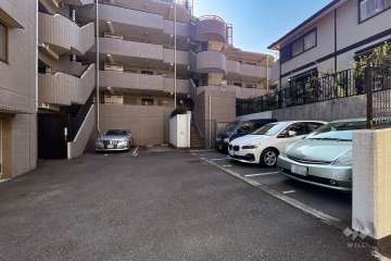 敷地内駐車場（屋内平面式）