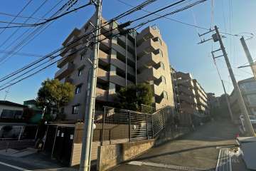 ステージ宮崎台の外観（北西側から）