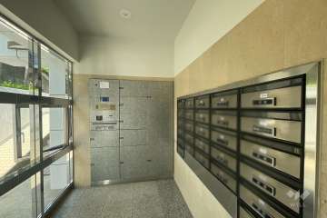 宅配ボックスと共用ポスト