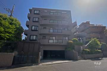 エクセラージュ宮前平の外観（北東側から）