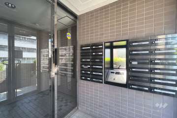 エントランス内オートロックと共用ポスト